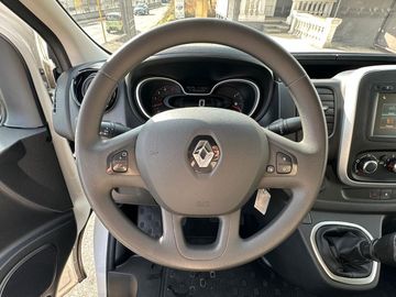 Renault Trafic - 9
