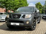 Nissan Navara Pickup Double Cab SE 4X4 5-Sitzer - gebrauchte Nissan Navara aus dem Jahr 2011