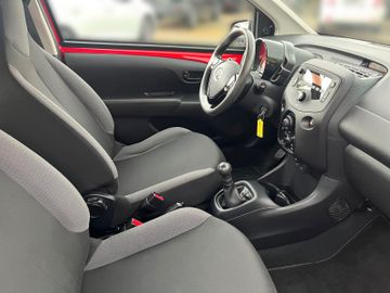 Toyota Aygo AYGO 1,0 Klima & Radio ,wenige Kilometer