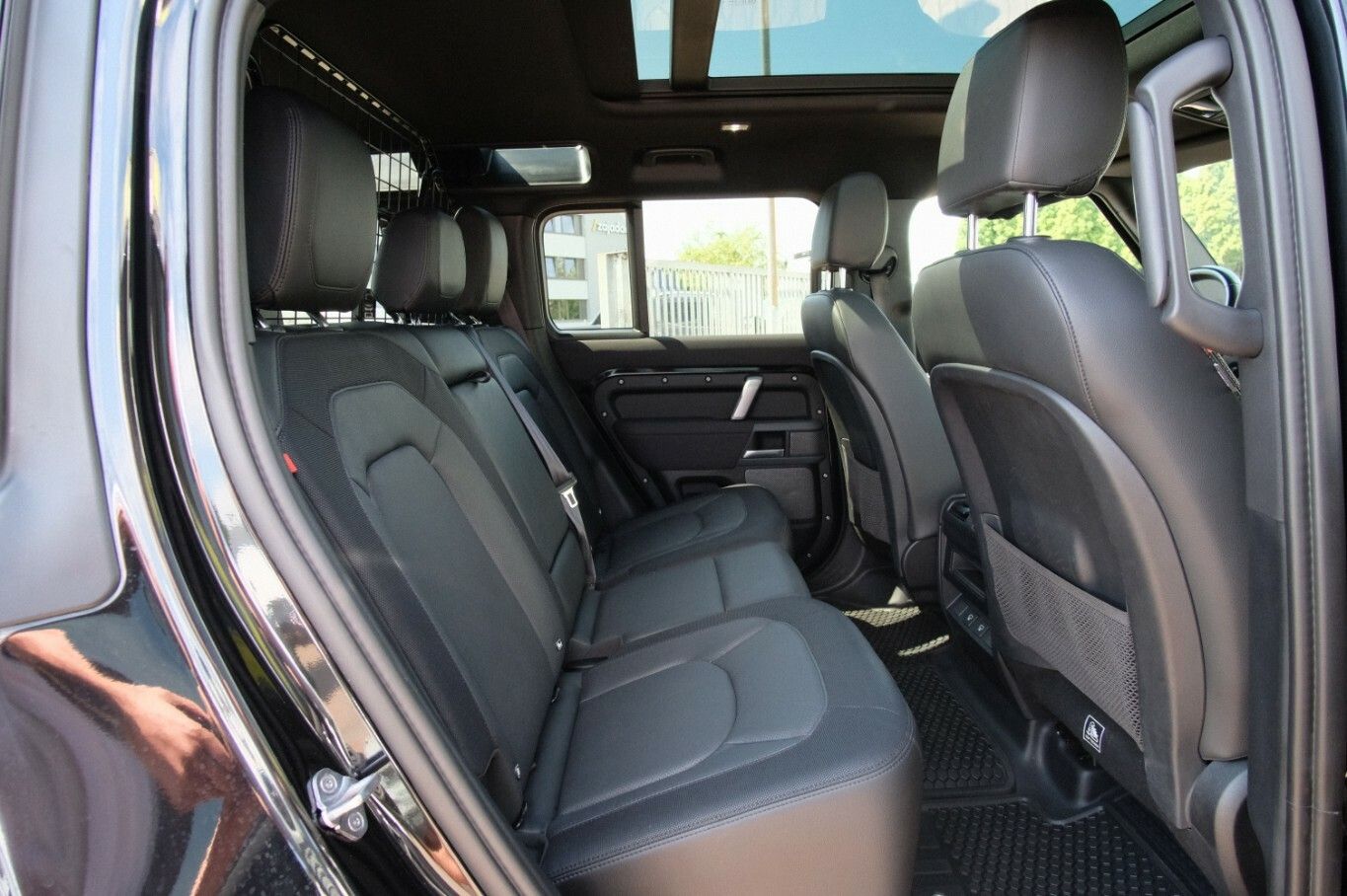 Defender 110 X-Dynamic SE Pano S*Heizung