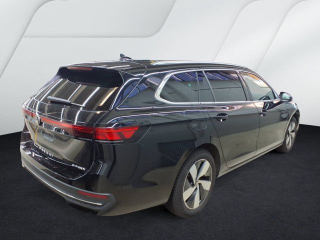 Volkswagen Passat - Bild 3