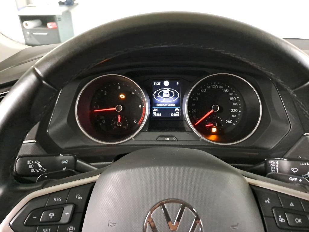 Fahrzeugabbildung Volkswagen Tiguan Life TDI DSG AHK NAVI KAMERA LED ACC GJ