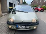 Renault Twingo 1,2 Automatik mit neuen TÜV - Renault Gebrauchtwagen von 2000