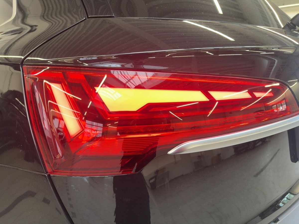Audi SQ5 - Bild 18