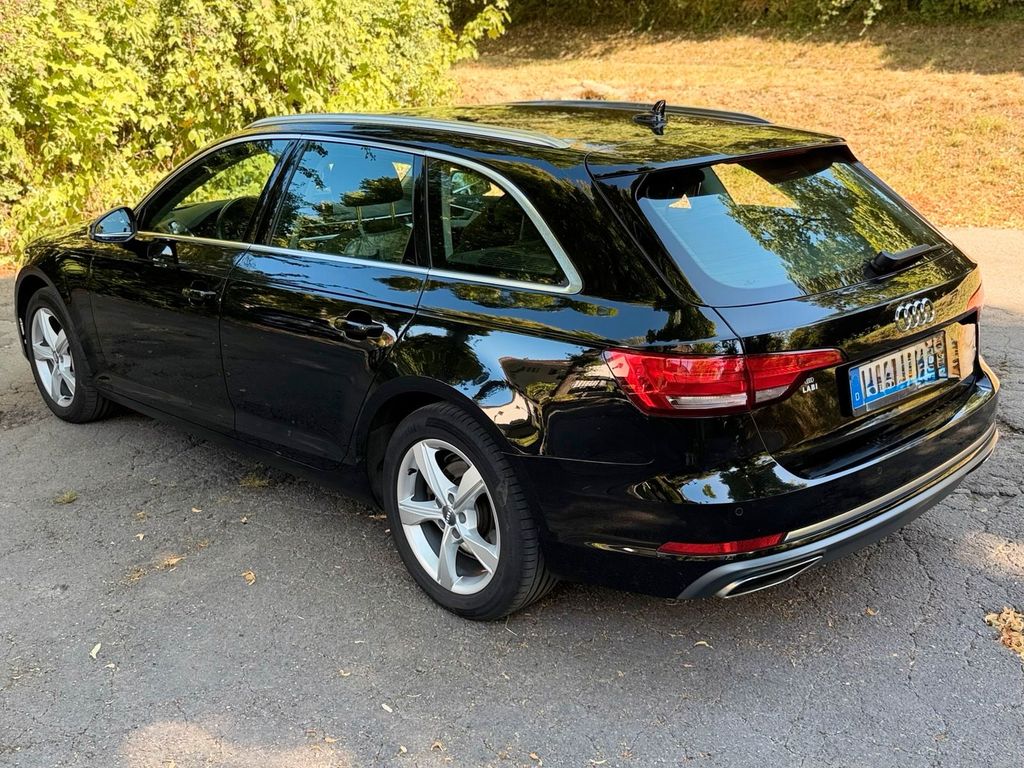 Image of Audi A4