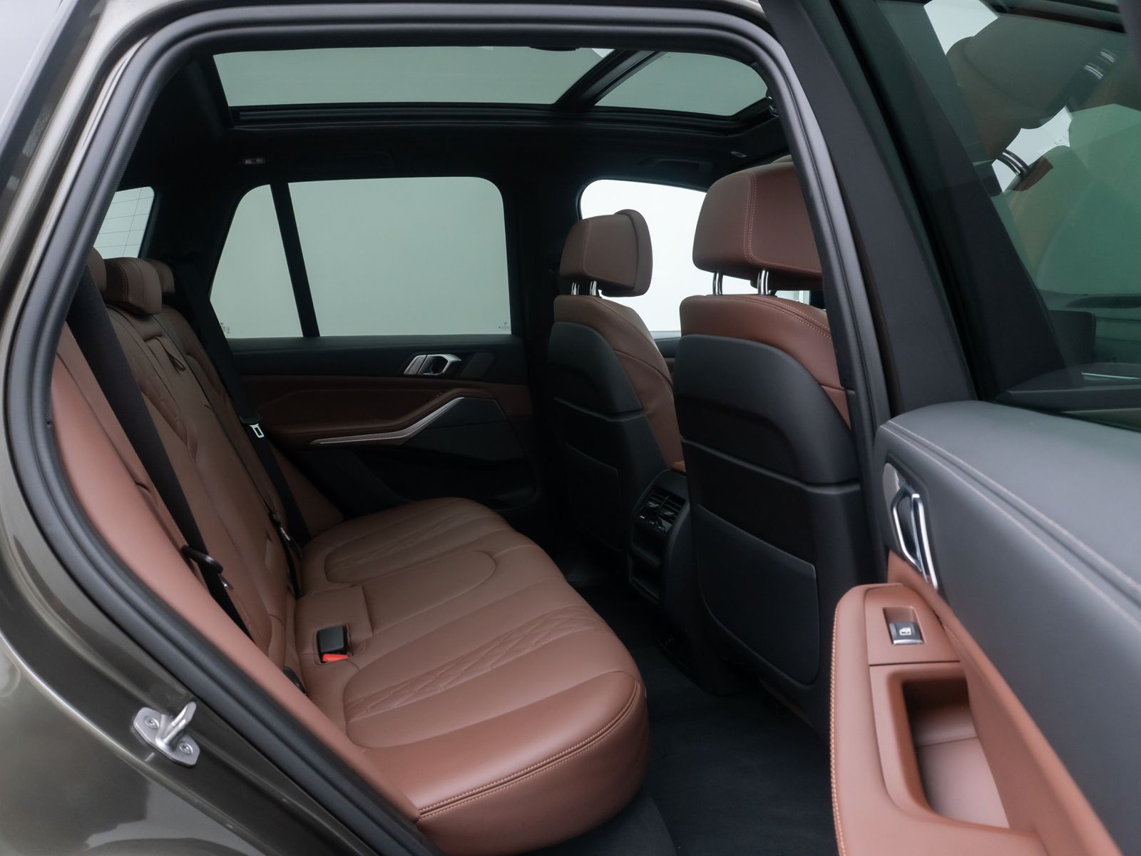 Fahrzeugabbildung BMW X5 xD40d M Sport AHK 360&deg; H/K Panorama Laser 22"