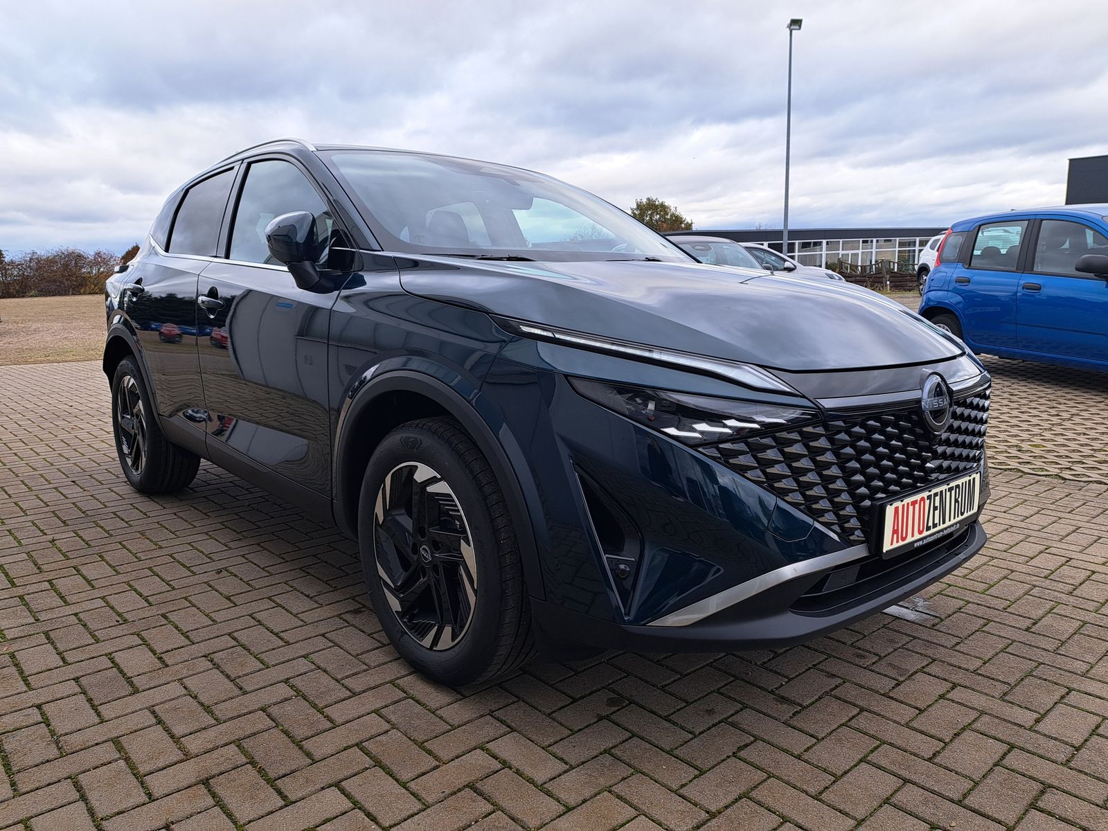 Fahrzeugabbildung Nissan Qashqai N-Connecta 1.3 MHEV 158PS Xtronic WINTER