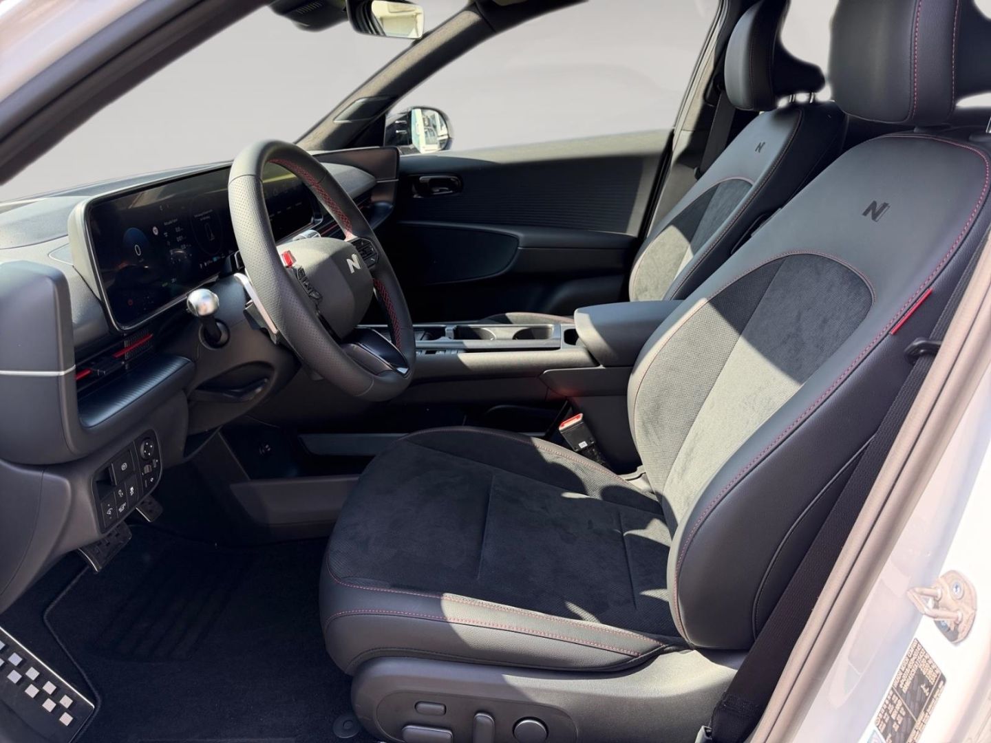 Hyundai IONIQ 6 – Bild 8
