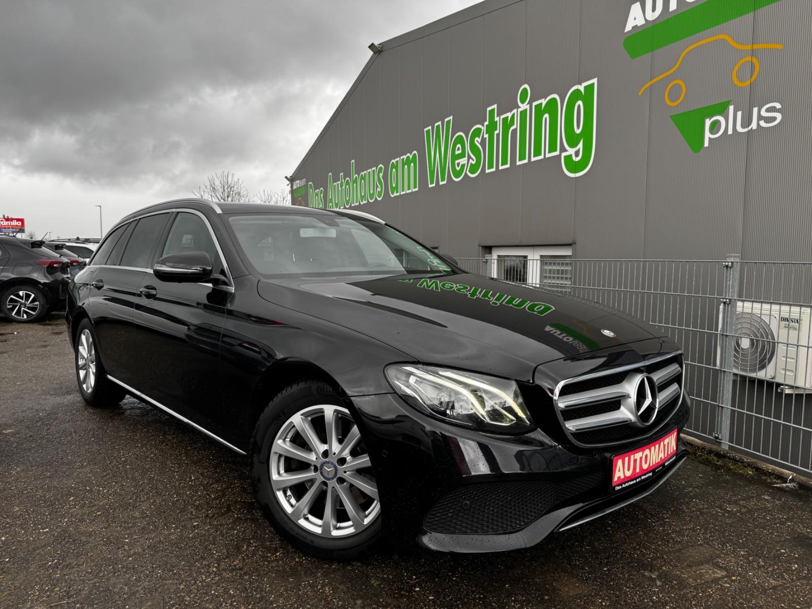 Mercedes-Benz E250 T-Modell LED+360°+AHK+NAVI+LEDER+
