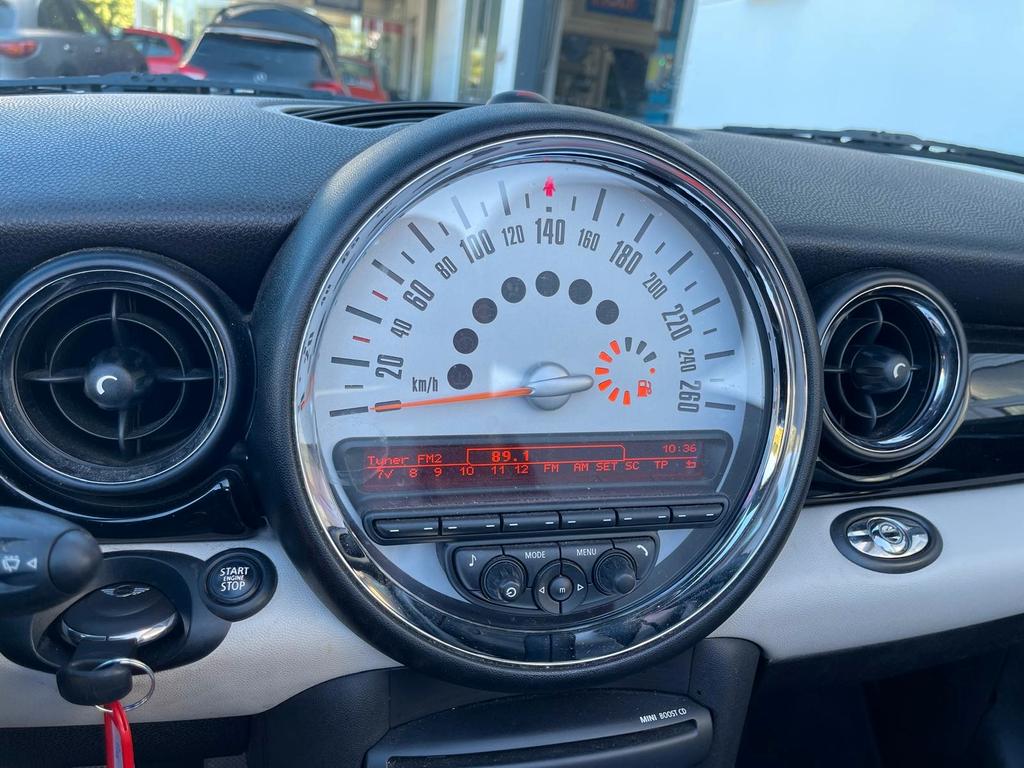 MINI Cooper Cabrio