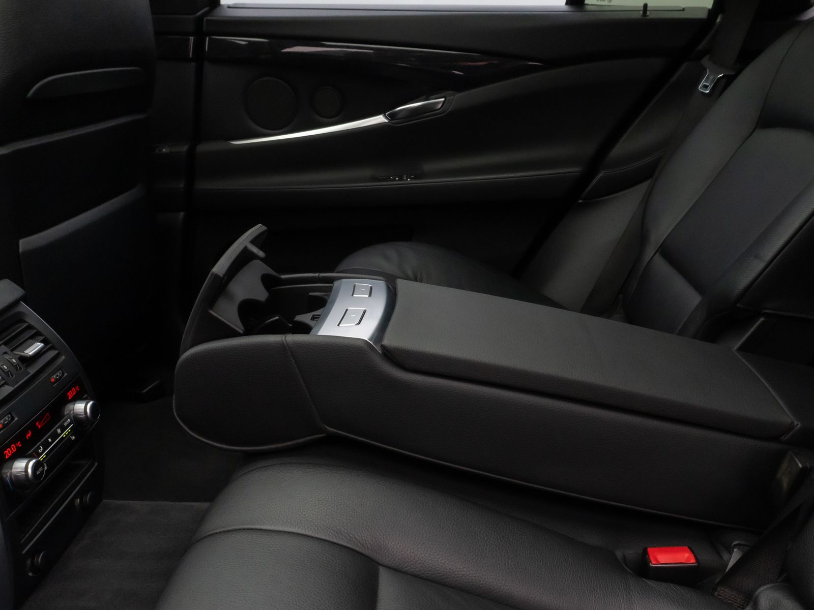 Fahrzeugabbildung BMW 535d Gran Turismo Panorama Kamera HUD HiFi Xenon