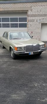 Mercedes-Benz - aus 1975: Mercedes