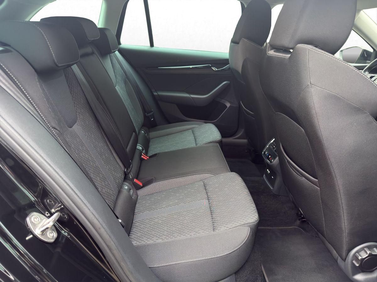 Skoda Octavia Combi 2.0 TDI 116 PS Clever Standhzg foto 16