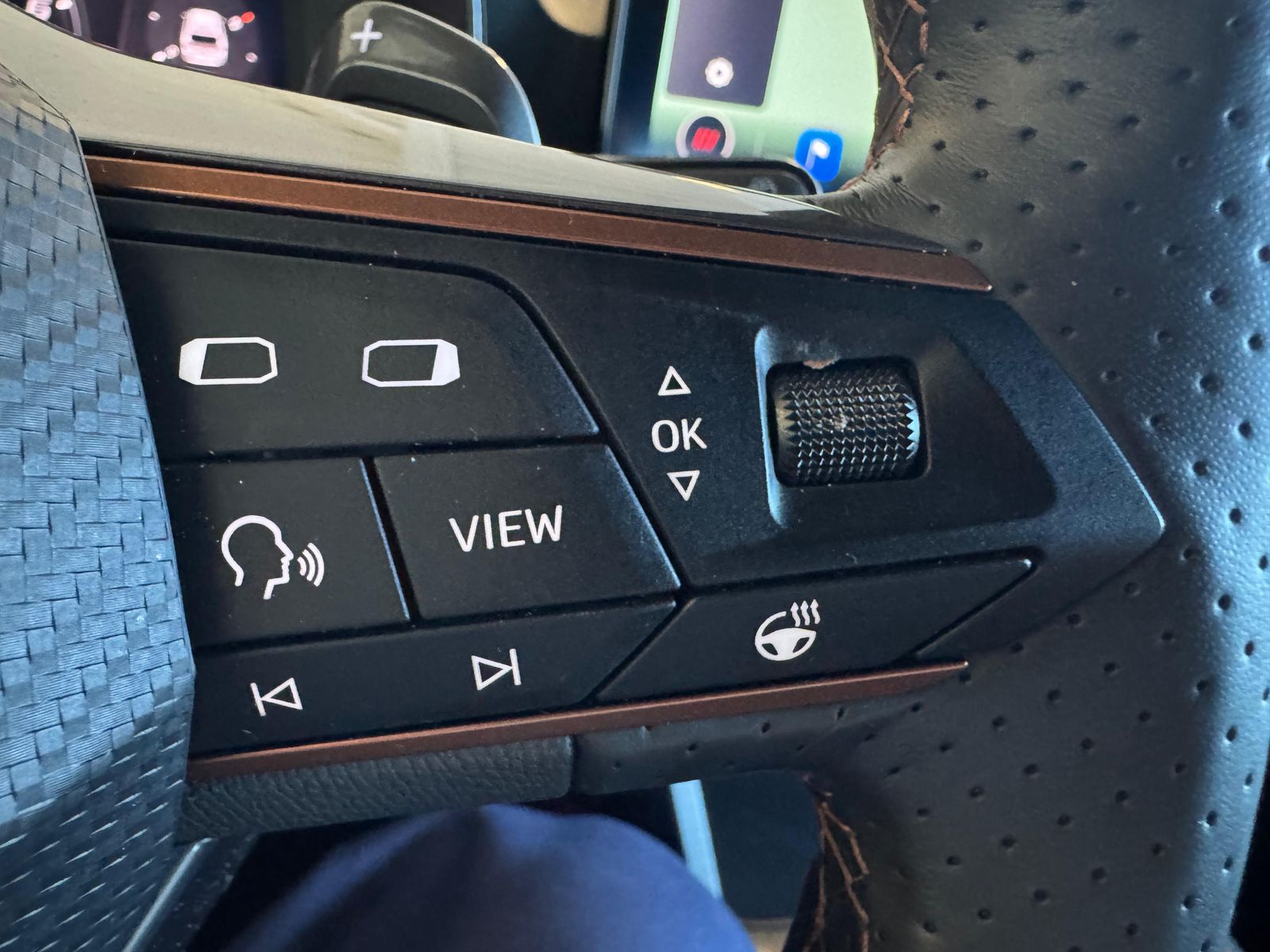 Fahrzeugabbildung CUPRA Leon 1.5eTSI DSG Matrix Cam Vision+ el. Heck AHK