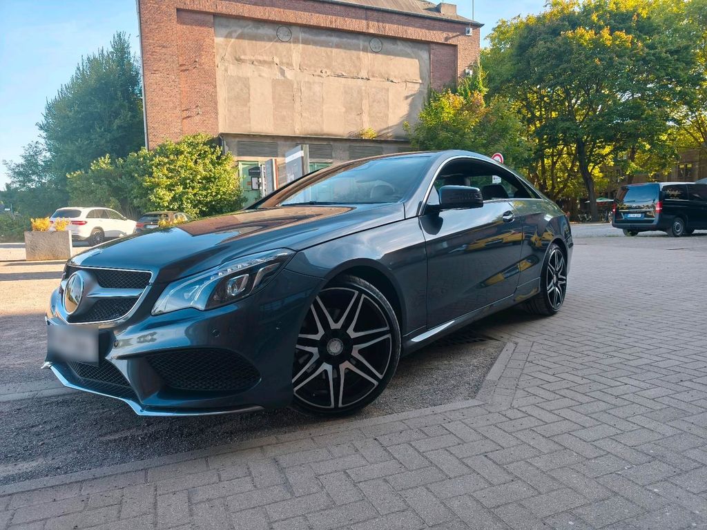 Image of Mercedes-Benz E 350