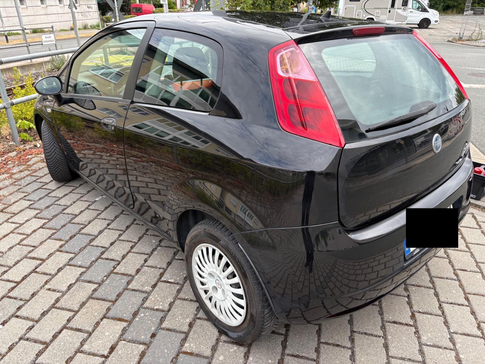 Fiat Grande Punto 1.4 8V Dynamic *Gepflegt *Ohne TÜV