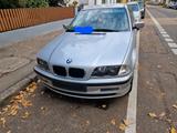 BMW 318i - - BMW 318 aus 2001: 318i