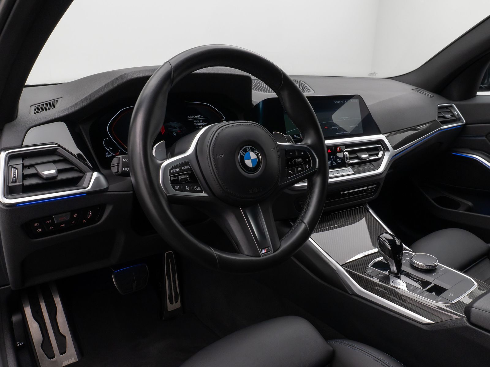 Fahrzeugabbildung BMW 320d M Sport Laser Kamera DAB Komfort 19Zoll