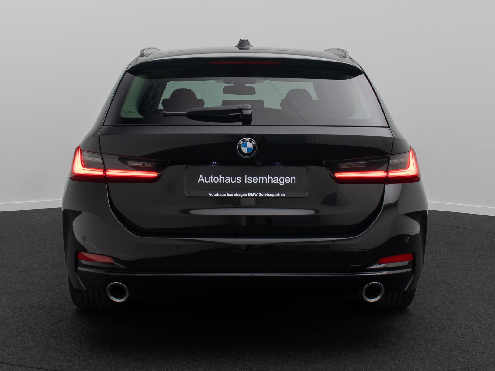 Fahrzeugabbildung BMW 320d ACC Kamera DAB HUD Sport Ad.LED Parkassist
