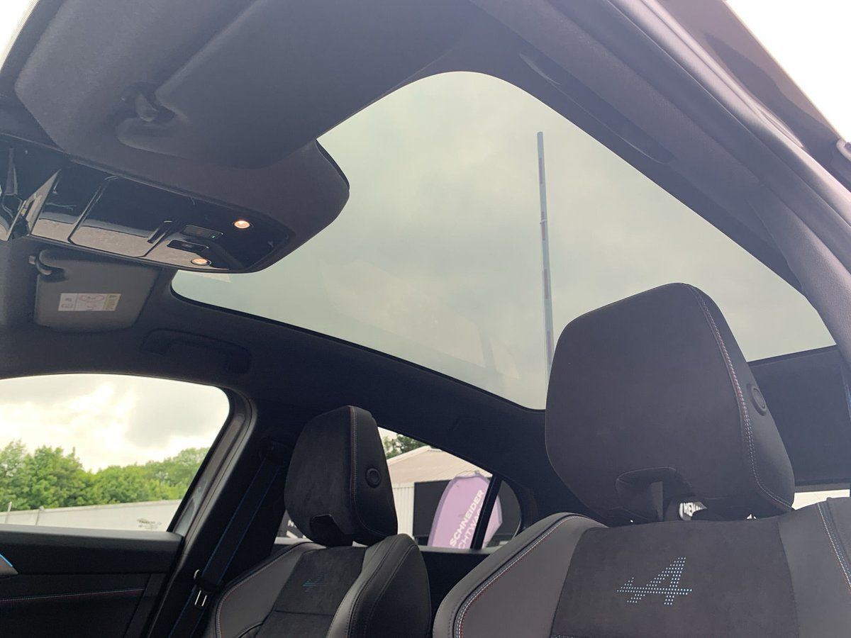 Renault Rafale - Bild 30