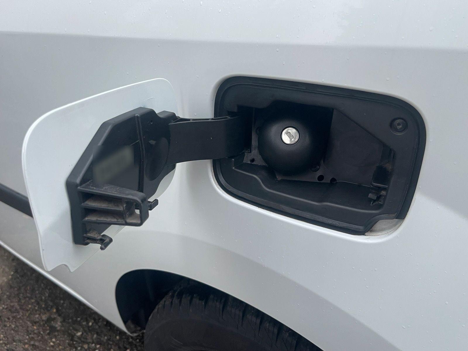 Renault Clio 2013 — photo 15