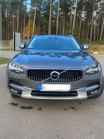 Volvo V90 CC