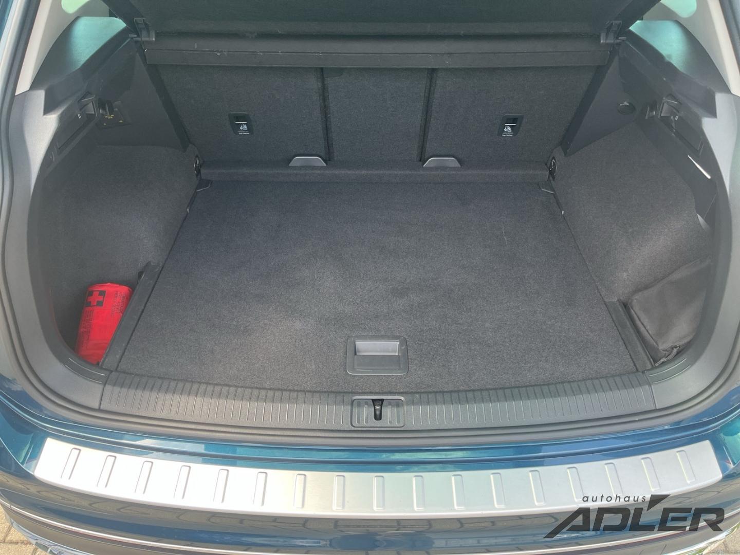 Volkswagen Tiguan Elegance 2.0TDI 4Mot Standhz AHK MATRIX 3, миниатюра 13