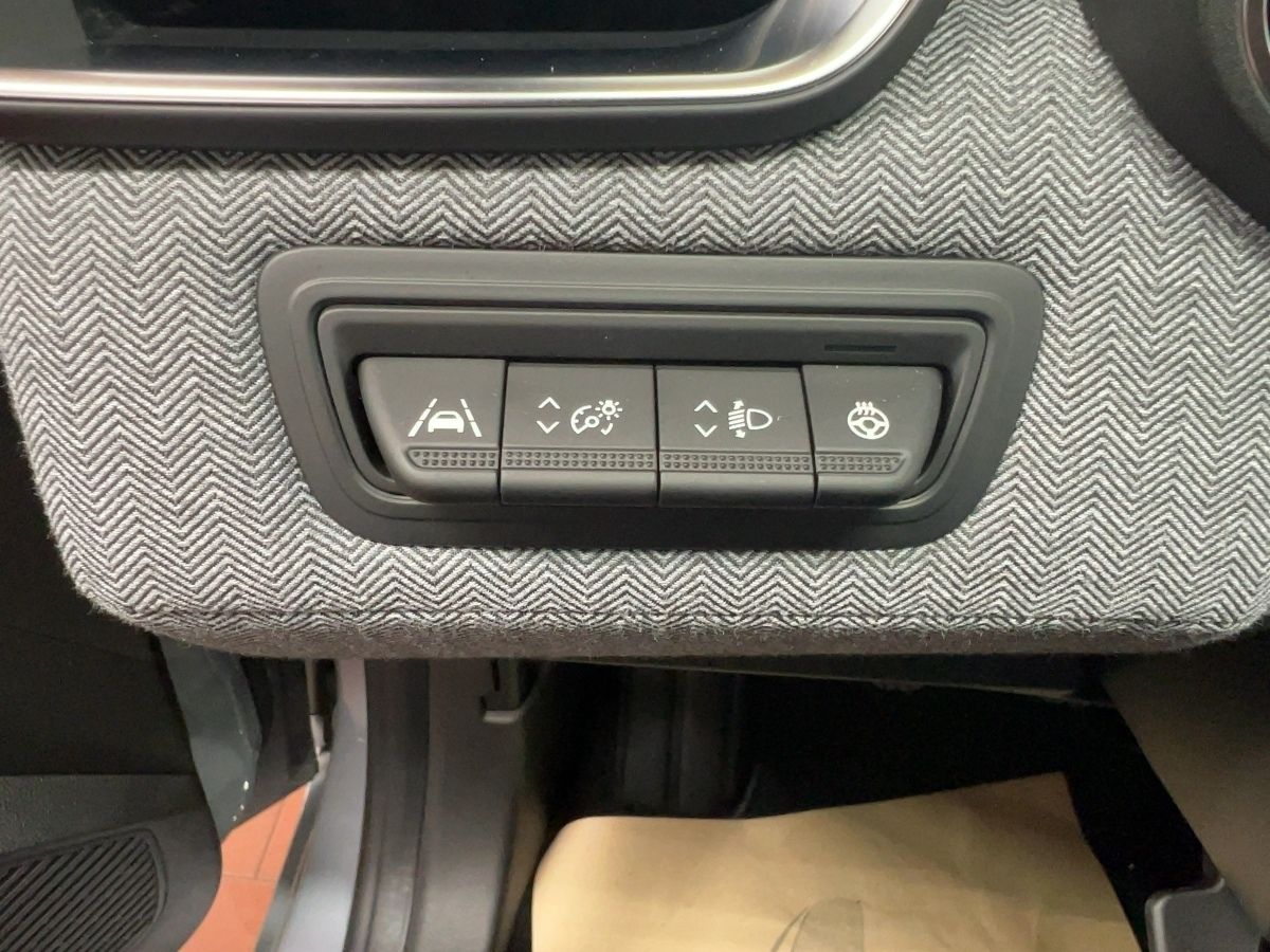 Renault Clio - Bild 17