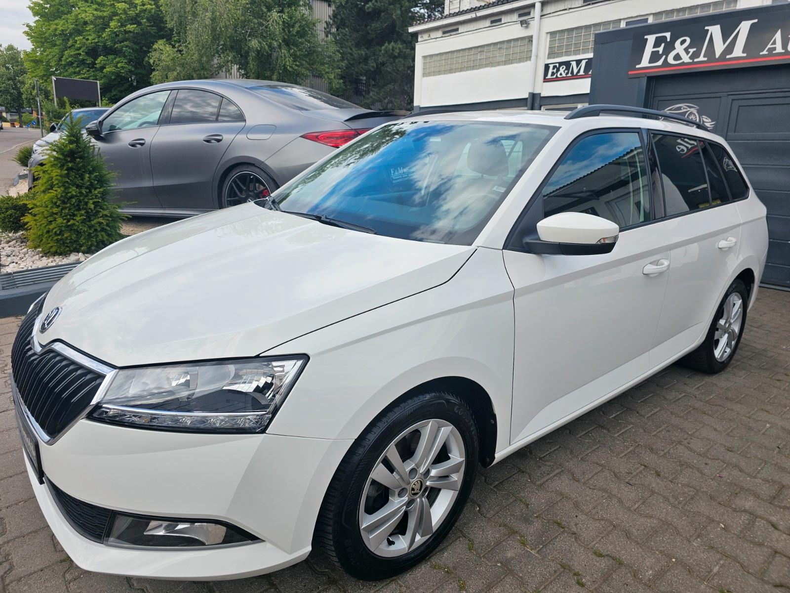 Skoda Fabia Combi Ambition Automatik*1.HAND*PDC*SHZ*