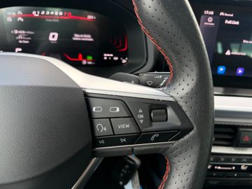 Seat Arona FR-Line DSG|LED|Kamera|DAB|Navi|FullLink