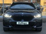 BMW X6 M50i FondEntProf.Sky Massage Bo+Wil.Soft 22" - BMW X6 M50 aus 2023