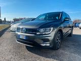 Volkswagen Tiguan 2.0 TDI SCR Business BlueMotio - Volkswagen Tiguan mit Diesel-Antrieb: Kombi