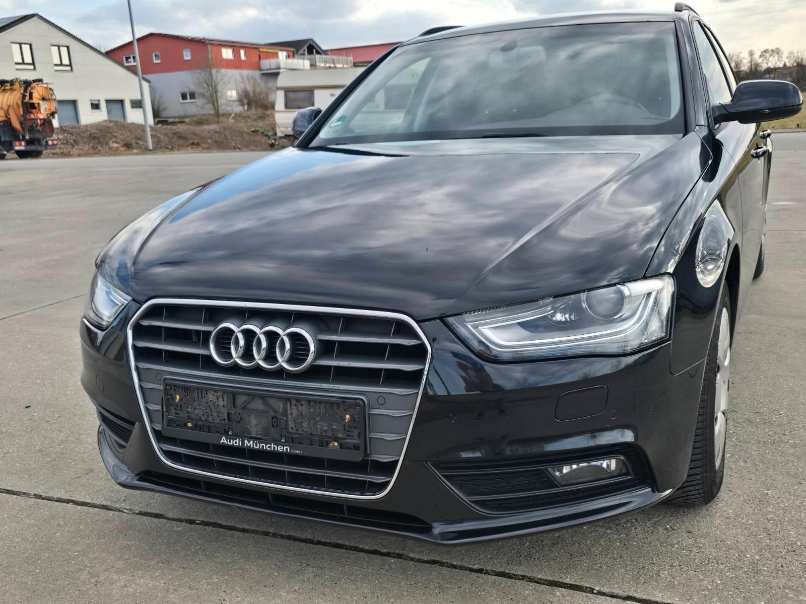 Audi A4 Avant Attraction 2.0TDI*Xenon*Euro 6*