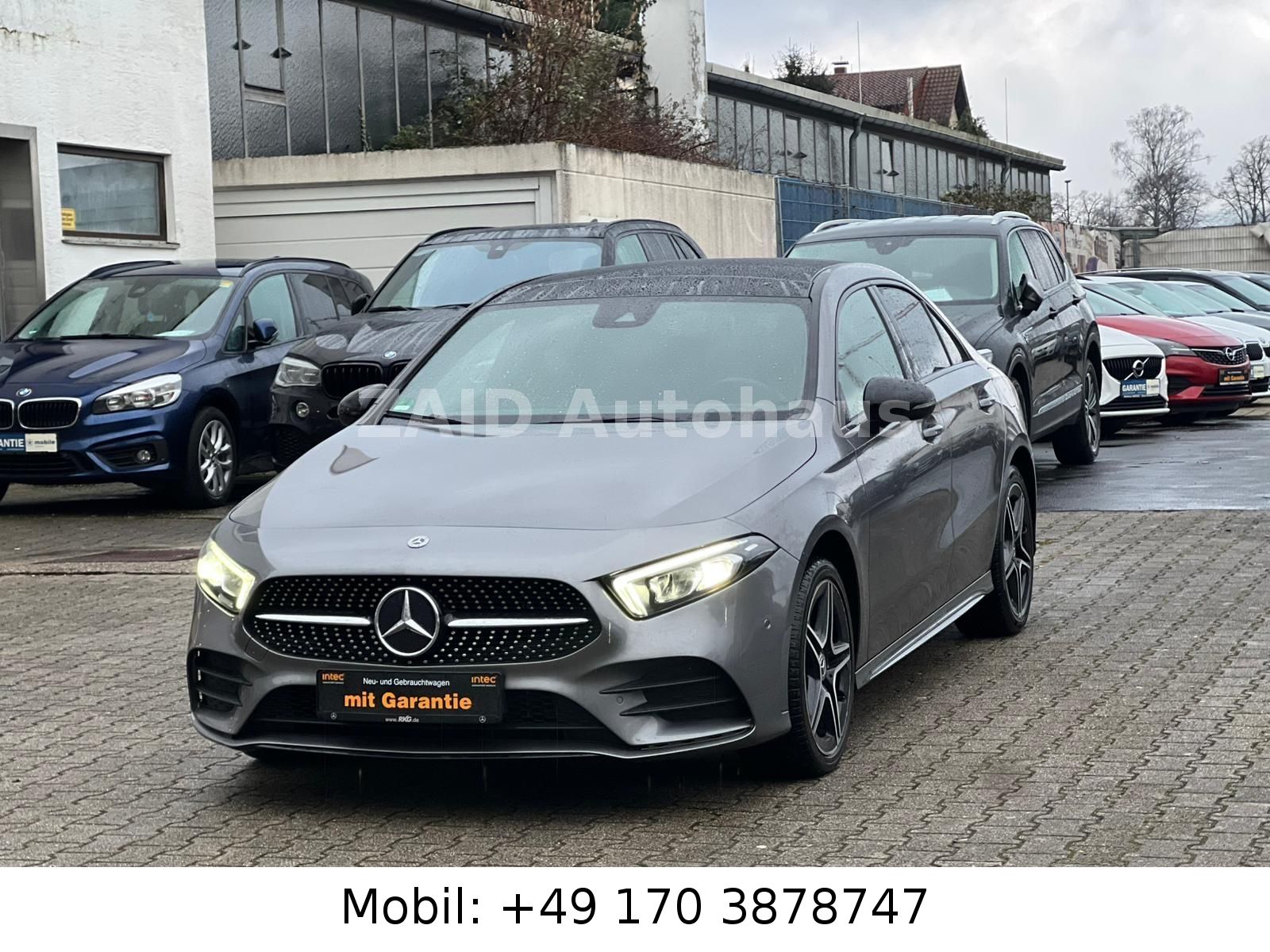 MERCEDES-BENZ A 250e Limousine *AMG Line*Panorama*LED