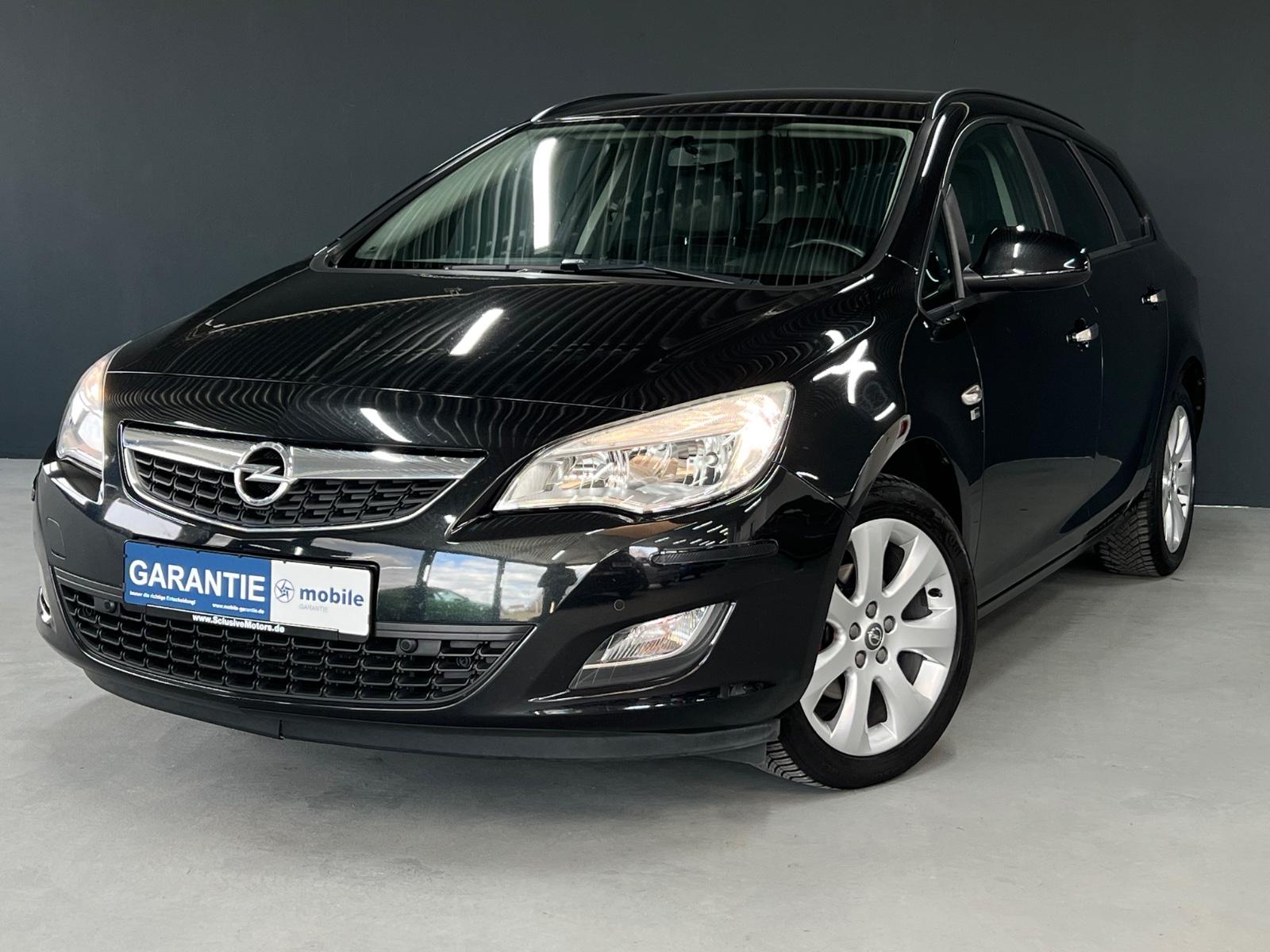 Opel Astra J Sports Tourer 150 Jahre Opel LenkradHZG