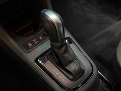 VW e-up!*SITZHEIZUNG*LED*MWST*1.HAND*AMBIENTE