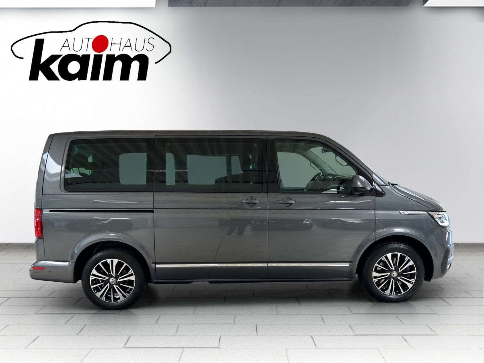 Volkswagen T6.1 Multivan 2,0 TDI Highline FWD foto 6