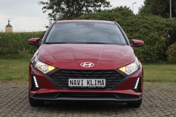 Hyundai i20 1.2 KLIMAAUTOMATIK-ALU16-NAVI-KAMERA-SHZG.-
