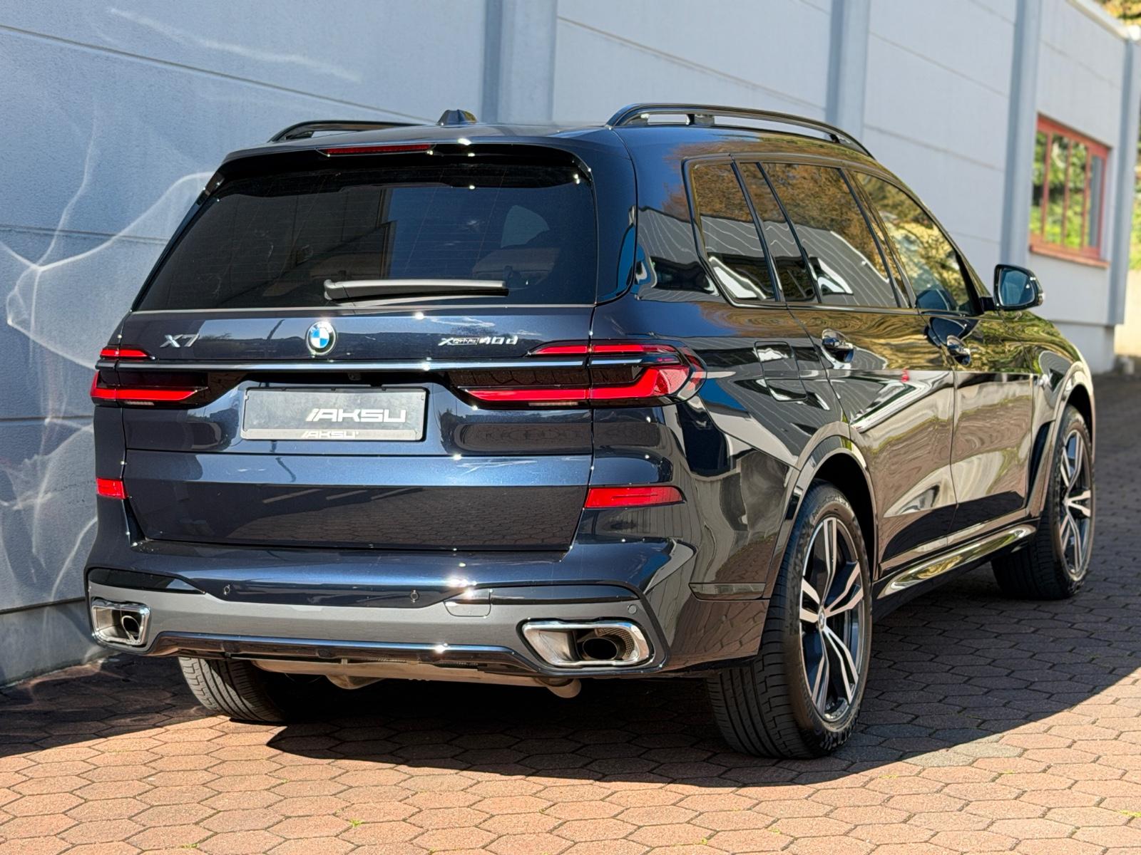 BMW X7 xDr 40d°M-SPORT°7-SITZER°PANO°AHK°HUD°STHZ°21