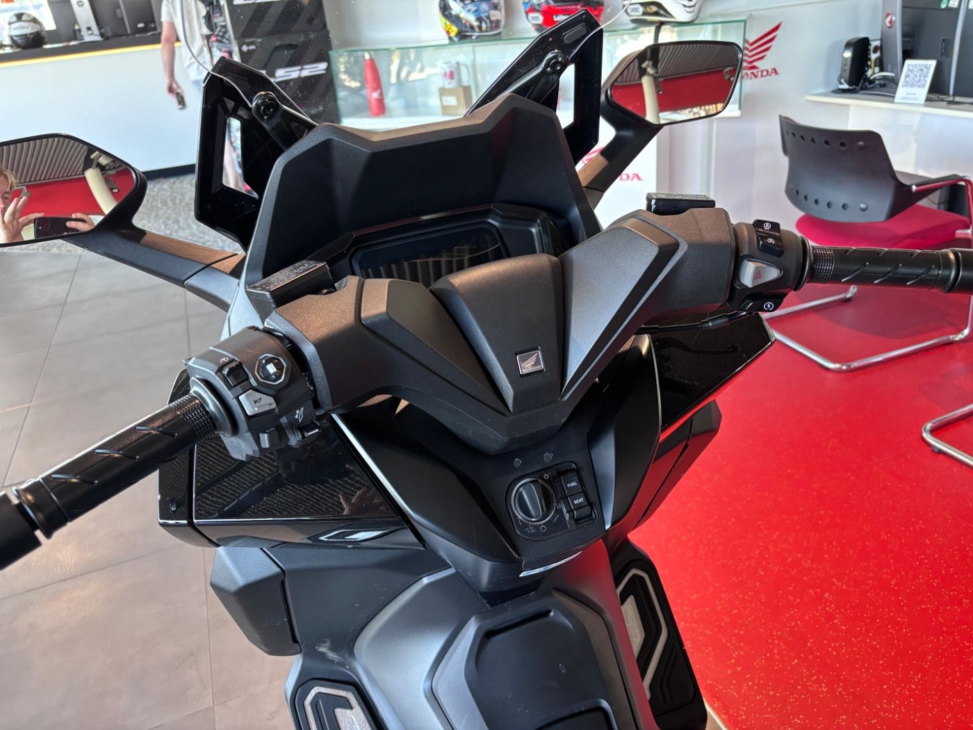 Fahrzeugabbildung Honda Forza 125 Special Edition 2026