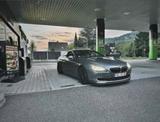 BMW 640i Coupé - - graue BMW 640