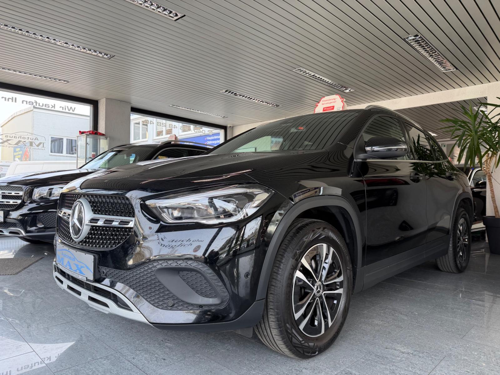 Mercedes-Benz GLA 200 d 8G-DCT/LED/NAVI/KAMERA/Ambient-Licht!