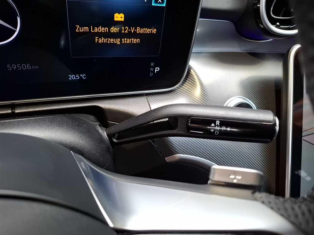 Mercedes-Benz C 220 d T 4MATIC 9G-tronic AMG Line Premium foto 15