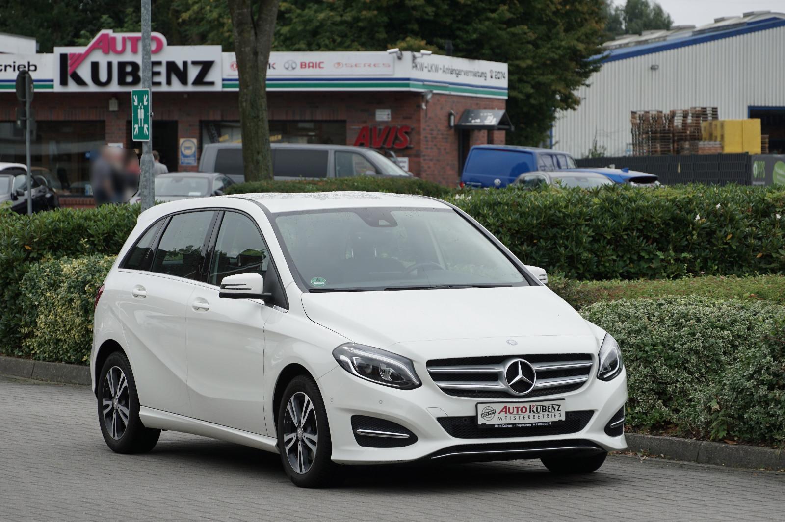 Mercedes-Benz B 220 4Matic Urban Business TEMP DCT CAM LEDER