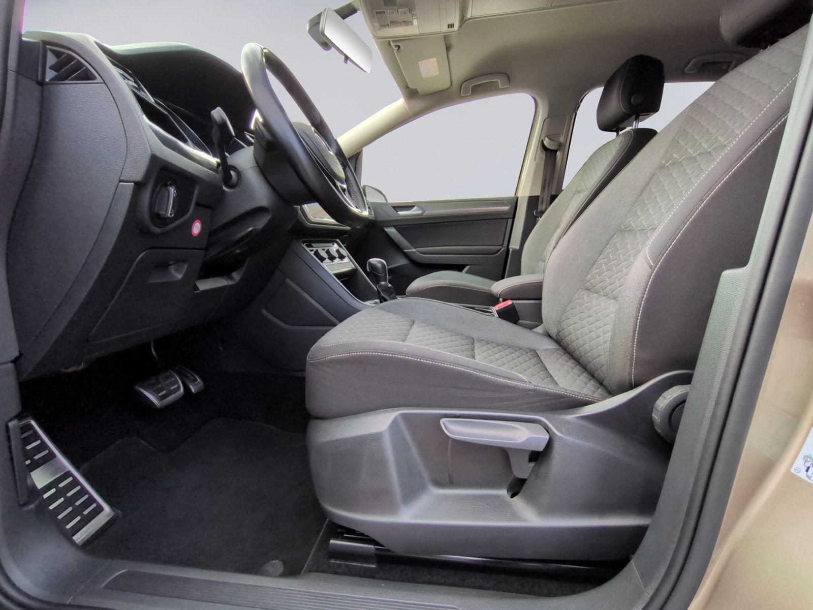 Touran 2.0 TDI DSG Join AHK+NAVI+ACC