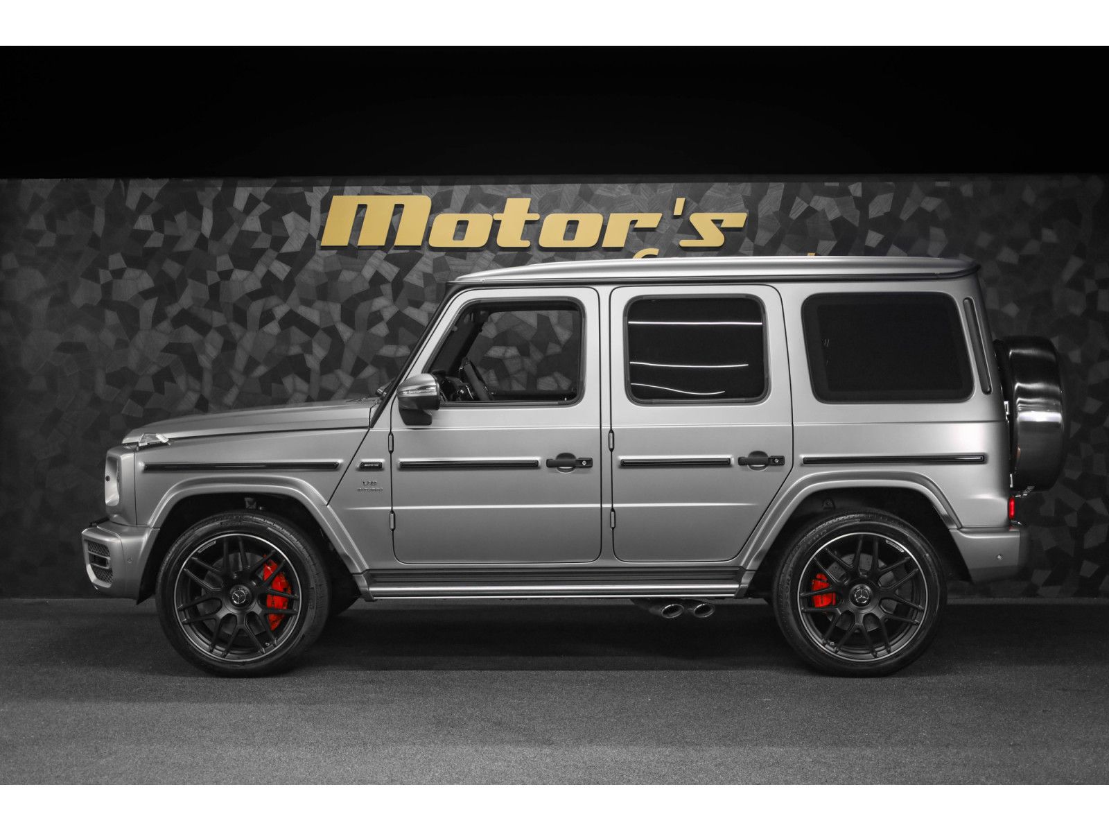 Mercedes-Benz G 63 AMG V8 Bi-Turbo - Platinium Magno G MANUFAK imagem 2