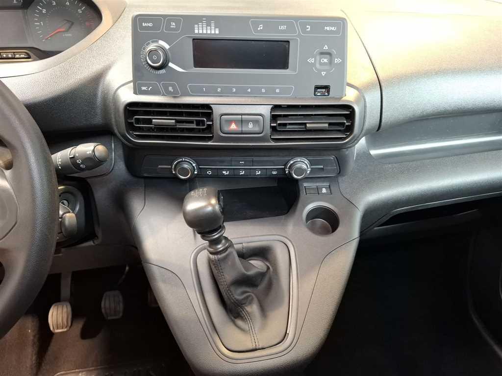 Peugeot Partner Kasten Premium 1.5 BlueHDI L2 Sortimo