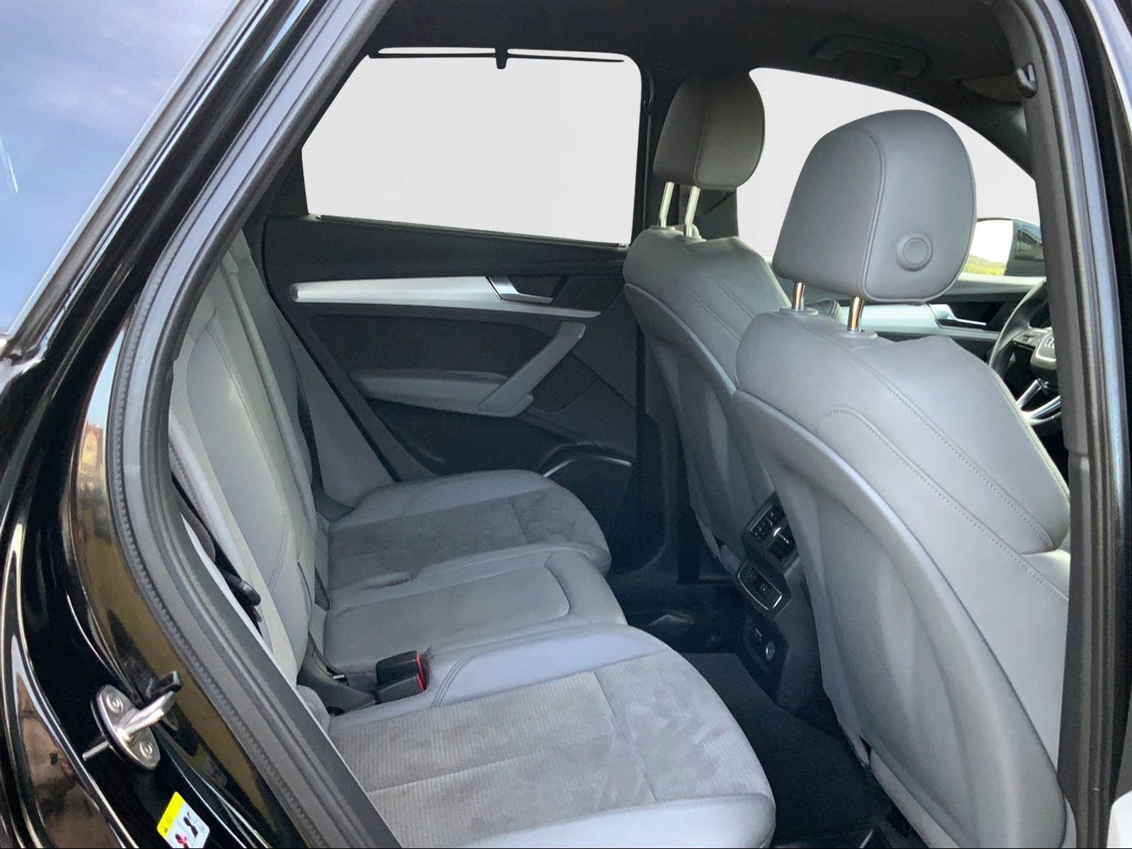 Q5 S-line quattro RFK,SHZ,NAV,MATRIX.