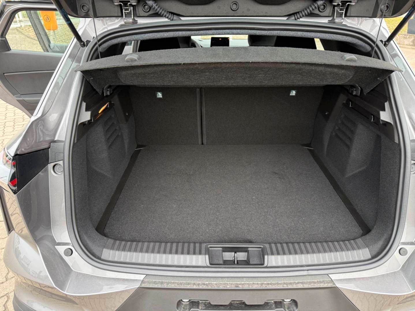 Fahrzeugabbildung Mitsubishi Grandis Diamant 1,3