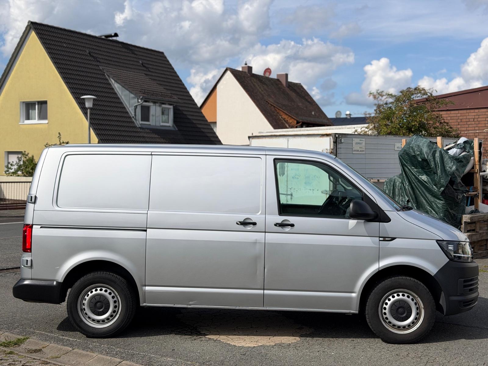 VOLKSWAGEN T6 TRANSPORTER 2.0 TDI 102CH - BVM - 3 PLACES - 1ERE MAIN - HISTORIQUE ENTRETIEN COMPLET